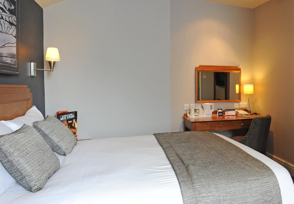 Brentwood Inn By Greene King Inns Rotherham Bilik gambar